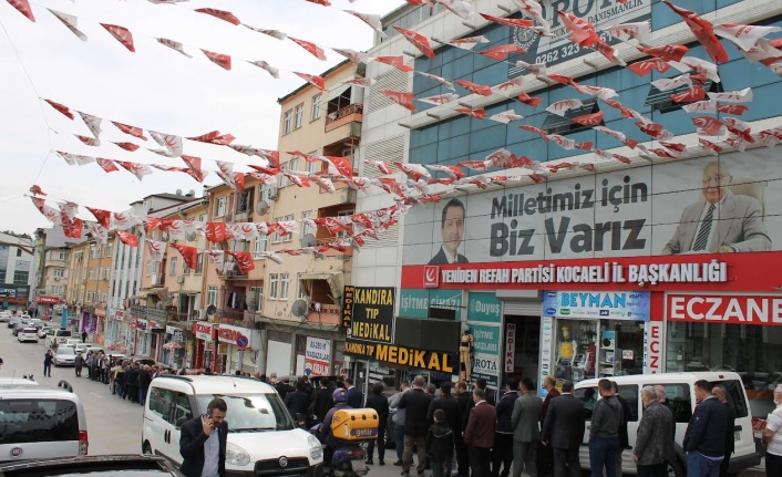 ARAS: YOKSULUN YÜZÜ GÜLERSE, BAYRAM OLUR.