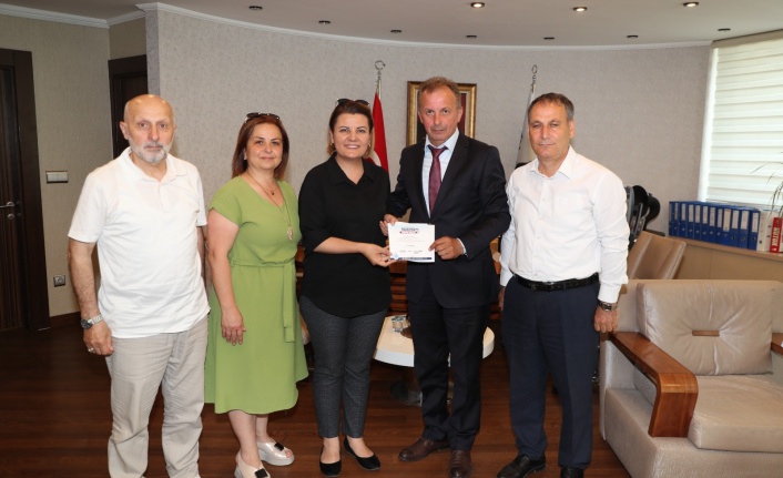 Kocaeli Trabzonlular Derneği, Başkan Hürriyet’i  tanıtım günlerine davet etti