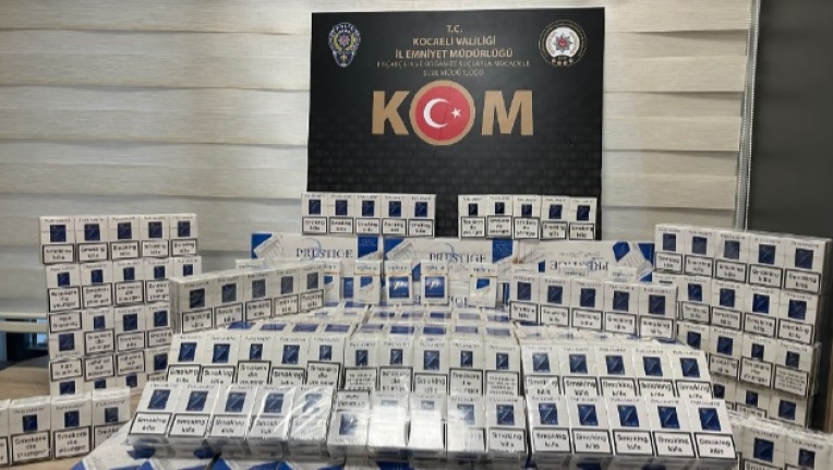 800 paket kaçak sigara ele geçirildi