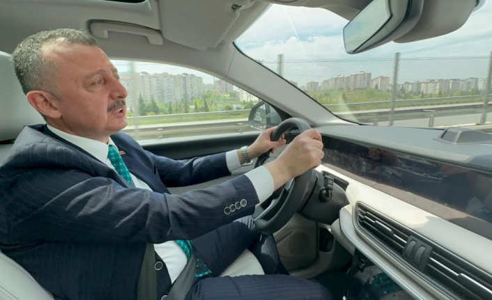Başkan Büyükakın: Türkiye Cumhuriyeti’nin bir çocuğu olarak TOGG ile ancak gurur duyulur