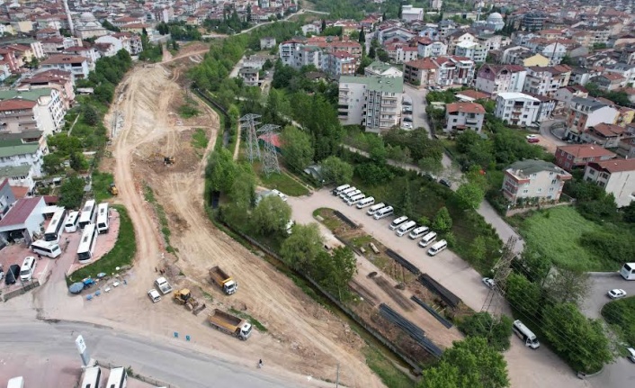 Körfez Kaşkaldere’de, kavşak ve bağlantı yolları yapılıyor