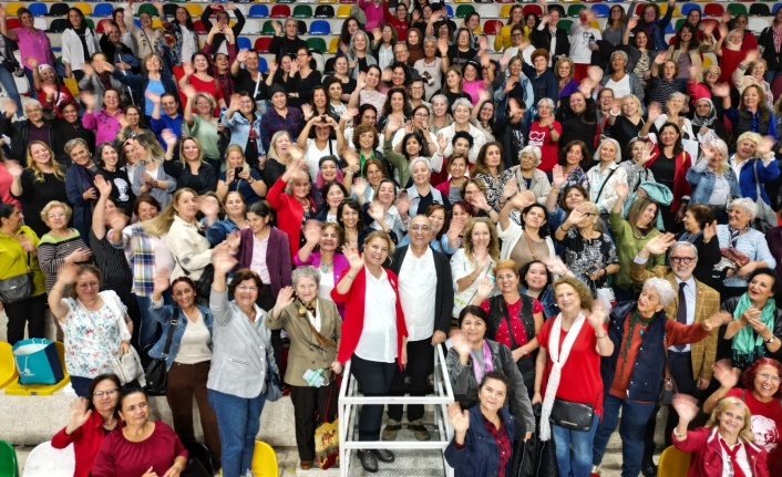1000 Ses Tek Nefes Kadın Korosu,  bu akşam muhteşem bir konsere imza atacak