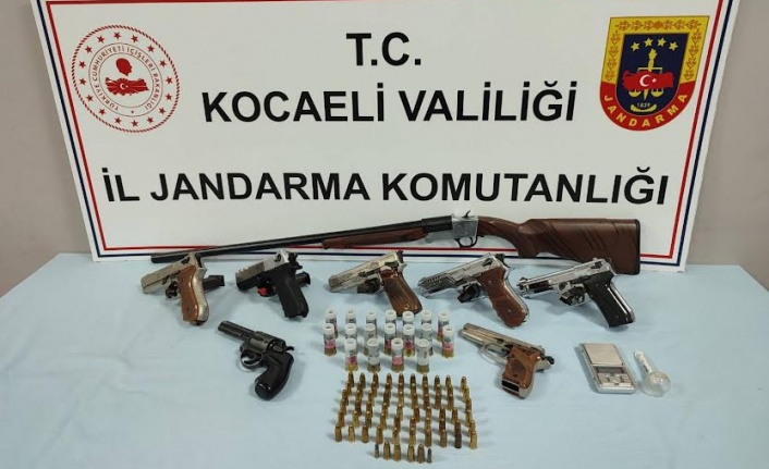Kocaeli İl Jandarma Komutanlığı, kaçakçılıkla mücadele çalışmaları kapsamında