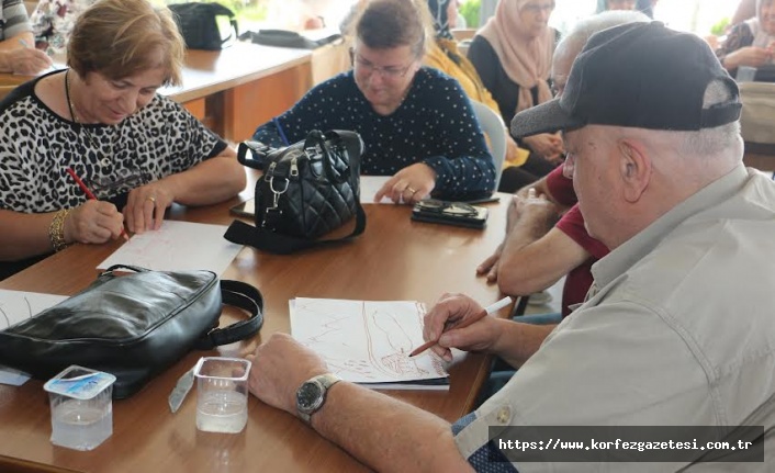 Körfez Belediyesi'nde, 'Aktif ve Mutlu Yaş Alma' Semineri Düzenlendi