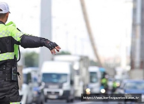 YENİ YARGI PAKETİ İLE TRAFİK SUÇLARINA SERT CEZALAR GELİYOR