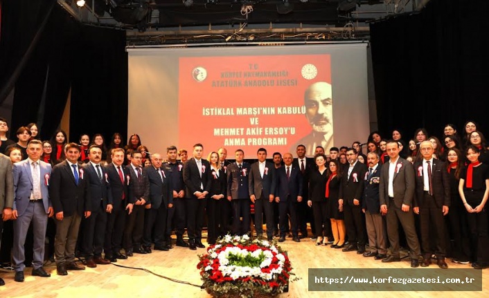 İSTİKLAL MARŞI'NIN 104. YILI KÖRFEZ'DE COŞKUYLA KUTLANDI