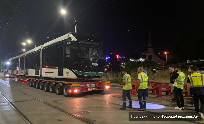 KOCAELİ’NİN TRAMVAY FİLOSU GENİŞLEMEYE DEVAM EDİYOR