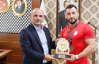 Başkan Söğüt’ten Türkiye Şampiyonu’na tebrik