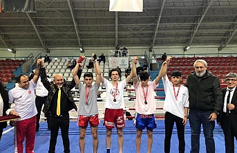 Kick Boks’ta şampiyon Körfez Gençlerbirliği