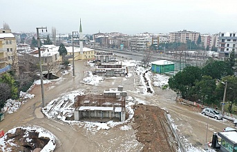 Kuruçeşme tramvay köprüsünün  ayakları yükseliyor