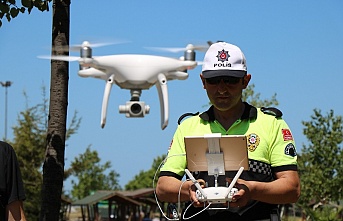 Drone ile trafik denetimleri yapılmaktadır.