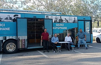 Gezici Kütüphane SEKA Park Sahili’nde