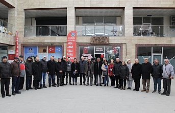 Başkan Adayı Tayfun Balıkçı, İlimtepe Mahallesi'nde esnaflarla  buluştu.