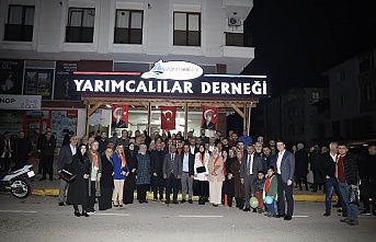 Yarımcalılar’dan Başkan Söğüt’e meşaleli karşılama