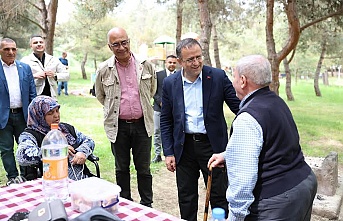 Başkan Sertif Gökçe, Vatandaşlarımızın huzuru ve mutluluğu için mesaideyiz.