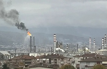 Körfez'deki TÜPRAŞ Rafineri Tesisi, Patlamasında 8 Kişi Yaralandı
