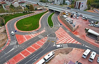 KOCAELİ BÜYÜKŞEHİR BELEDİYESİ, DERİNCE-KÖRFEZ D-100 ALTI KAVŞAK VE YOLLARINI HİZMETE AÇTI