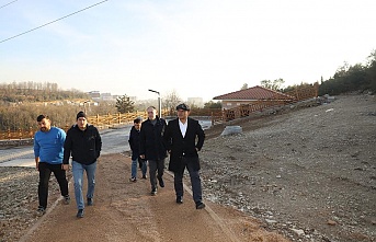 BAŞKAN SÖĞÜT, İLİMTEPE MİLLET BAHÇESİ'NDEKİ SON DOKUNUŞLARI İNCELEDİ.