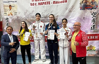Körfezli Karateciler Bulgaristan’dan Madalyayla Döndü