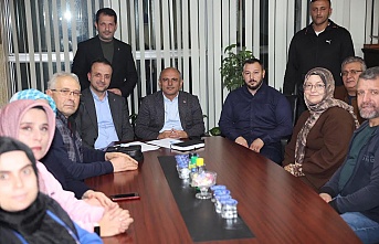 Başkan Söğüt Güney Mahallesi Teşkilatıyla Buluştu