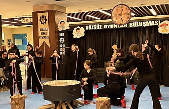 Kocaeli’de Çocuk ve Genç Oyuncular Festivalde Buluştu