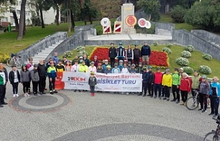 İzmit’te pedallar Cumhuriyetin 99. Yılı için...