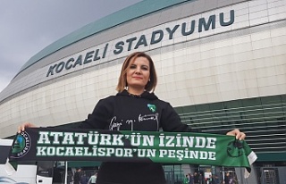 Başkan Hürriyet: Efsane Kocaelispor iyi ki varsın!
