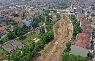 Kaşkaldere Kavşağı’nda, köprü kazıkları...