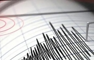 Gemlik'de 5,1deprem: Kocaeli de sallandı!