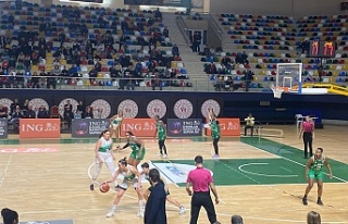 İzmit’in Perileri, Bursa Uludağ’ı, 77-71’lik...