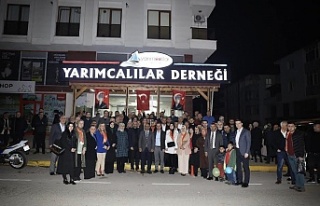 Yarımcalılar’dan Başkan Söğüt’e meşaleli...