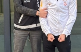 Sarkıntılık Yapmak Suretiyle Cinsel Saldırı Suçundan...