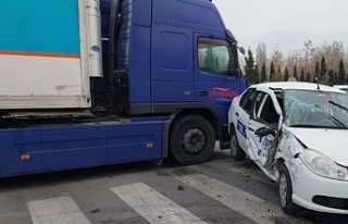 Gebze ilçesinde meydana gelen trafik kazasında,...