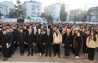 BAŞKAN ŞENER SÖĞÜT, BAYRAK TÖRENİNDE, ATATÜRK...