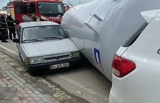 BOŞ GAZ TANKERİ, YOLA DEVRİLDİ!