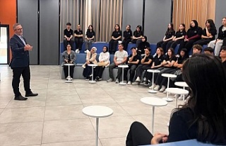 Sanat Kafe’de Tarih Dolu Bir Akşam: Gençler Anadolu’nun...