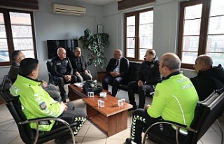 Başkan Söğüt Hereke’de Esnaf ve Polisle Buluştu