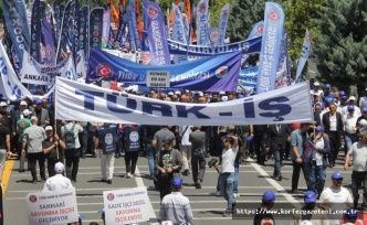 KAMU İŞÇİLERİYLE HÜKÜMET ARASINDA ZAM ANLAŞMASI SAĞLANAMADI