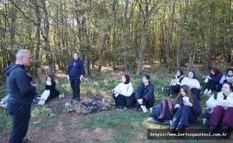 Körfez’de Doğa Yürüyüşü Gençlerle Hayat Buldu