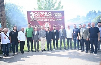 Vali Aktaş, 3. Sivas Gardaşlık ve Eğitime Destek, Buluşması'na Katıldı