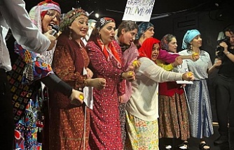 KOCAELİ BÖLGE TİYATROSU'NDA YENİ OYUN: TELEVİZYON CUMHURİYETİ