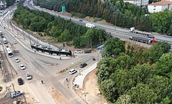 Büyükakın, Kocaeli Alikahya Stadı Tramvay Hattı'nın test sürüşünü gerçekleştirdi