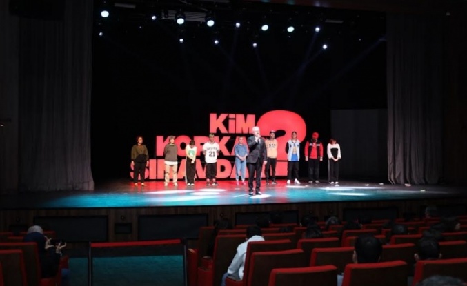 "Kim Korkar Sınavdan" adlı oyun,sahne aldı.