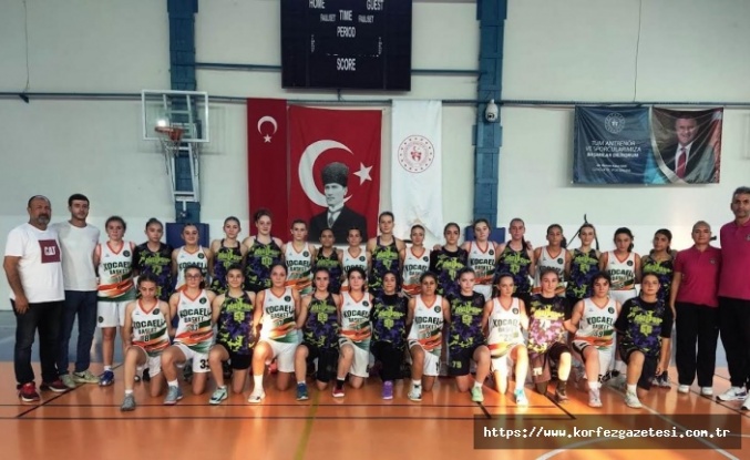 Kocaeli Basket Spor Kulübü ve Antspor Kulübü Dostane Maçta Karşılaştı