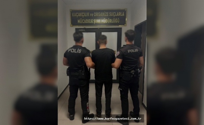 İzmit’te 300 Bin Dal Bandrolsüz Sigara Ele Geçirildi