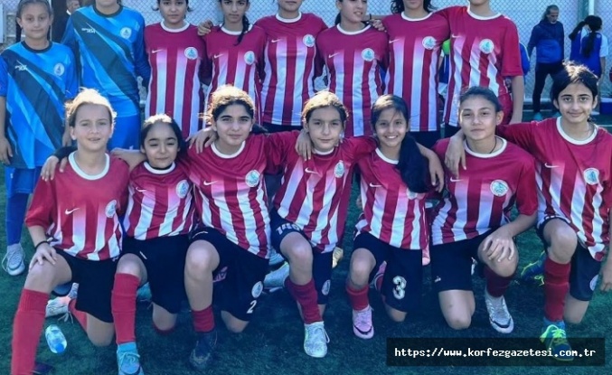 Körfez GB Kız Futbol Takımlarından Gelişim Kampı