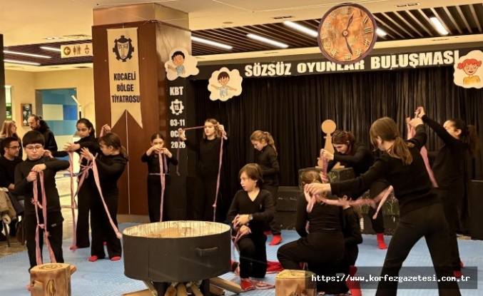 Kocaeli’de Çocuk ve Genç Oyuncular Festivalde Buluştu