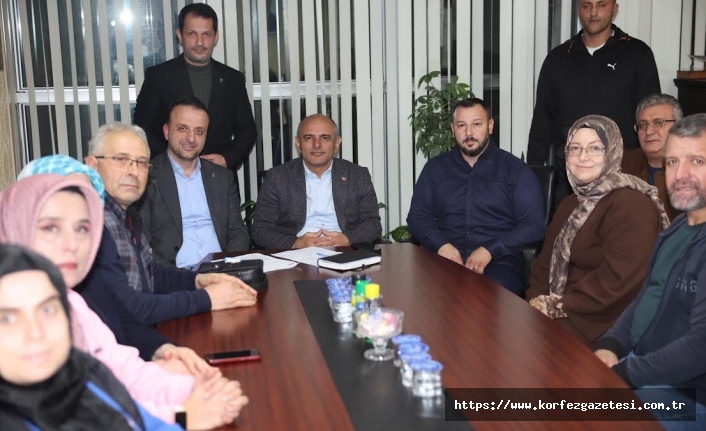 Başkan Söğüt Güney Mahallesi Teşkilatıyla Buluştu